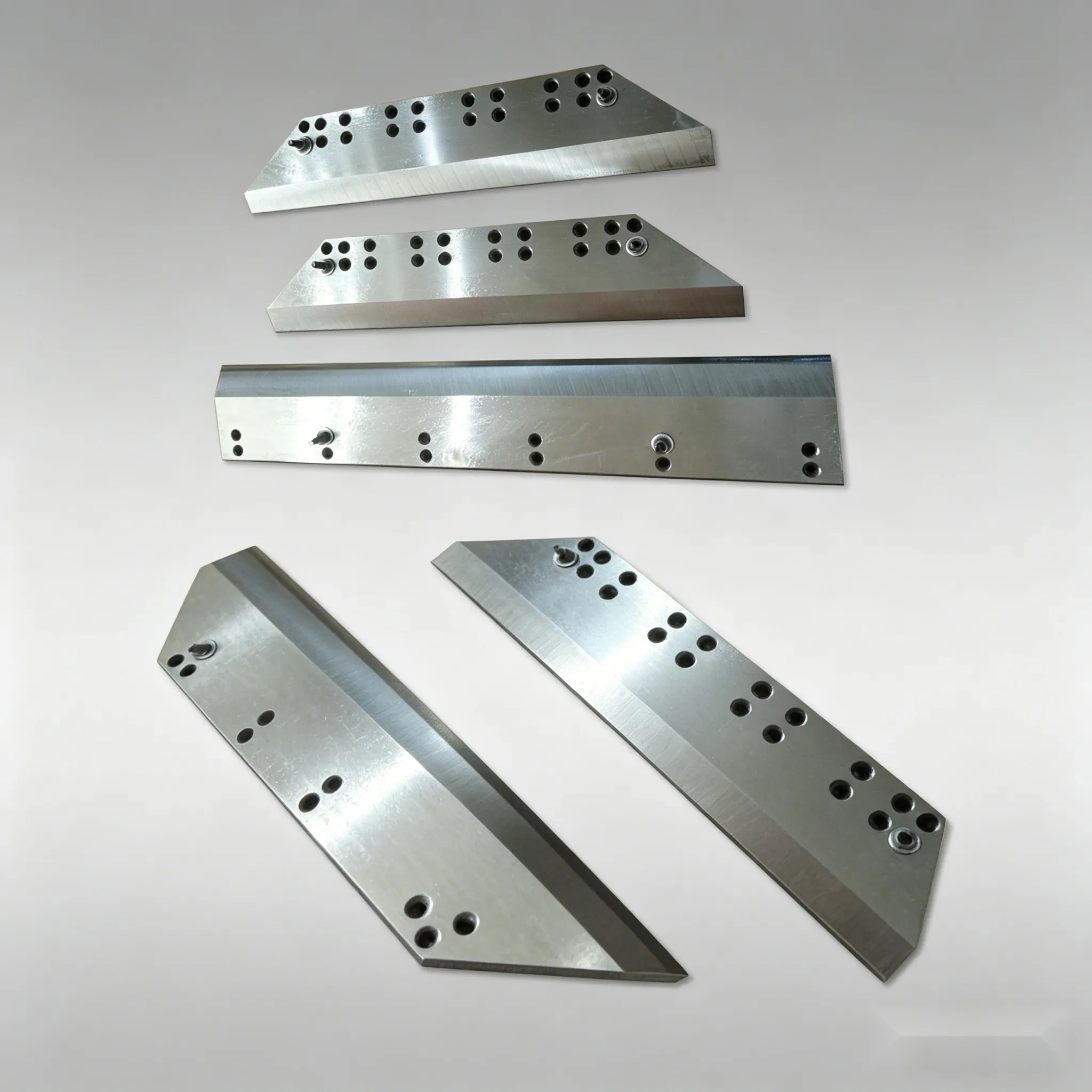 Custom Blade Solutions for Three-Knife Trimmers